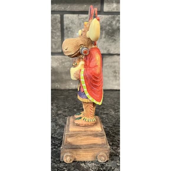 Enesco Moose Creek Crossing “Big Chief Smoke Alot” 1997 Musical Moose #282278 - Picture 5 of 7